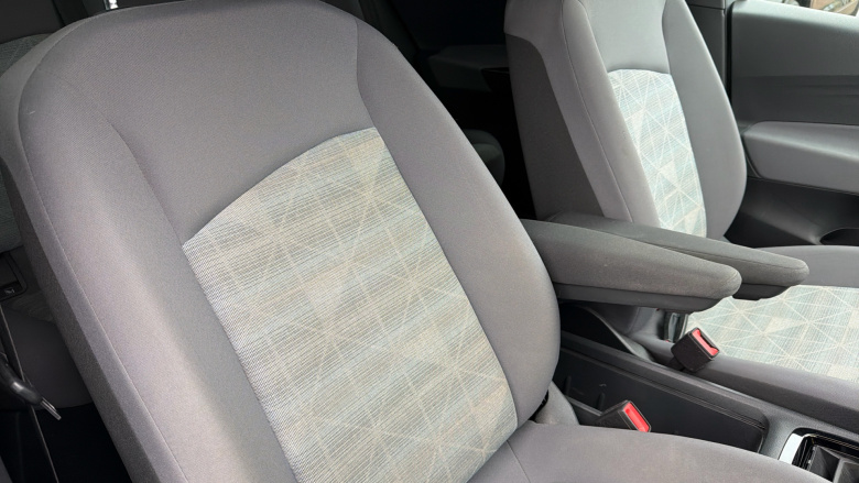 Volkswagen ID.3 150kW Life Pro Performance 58kWh 5dr Auto Electric Hatchback